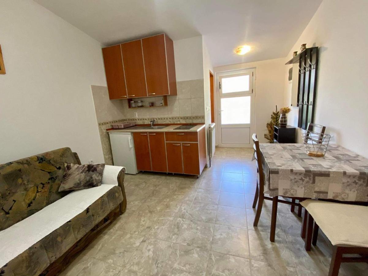 Apartman Slavica Leilighet Kotor Eksteriør bilde