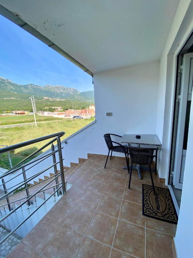 Apartman Slavica Leilighet Kotor Eksteriør bilde